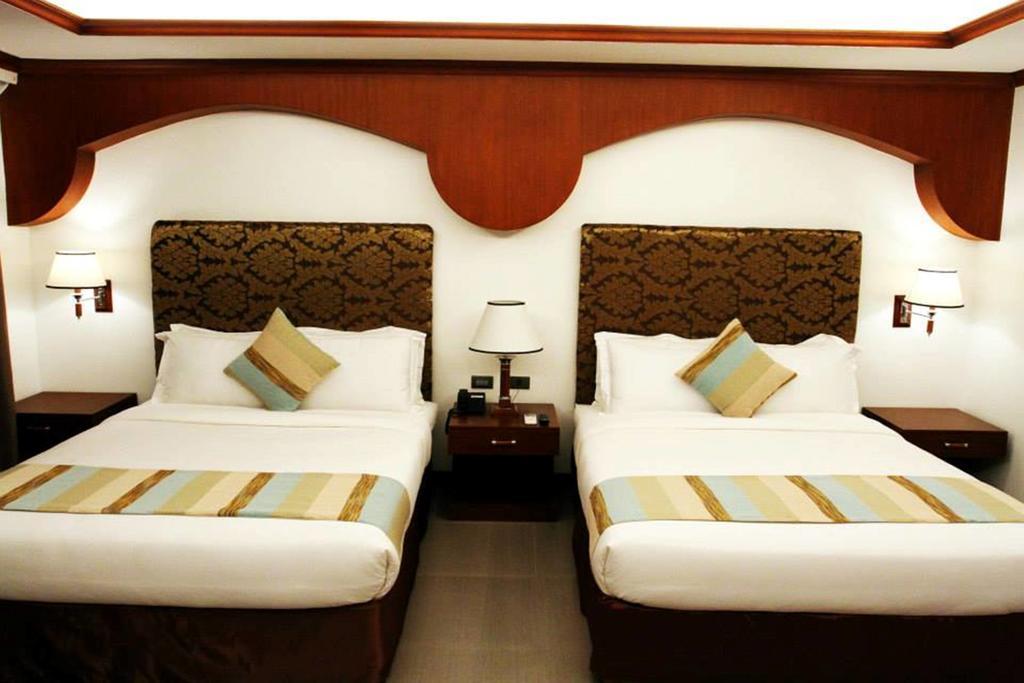 The Pepperland Hotel Легазпи Стая снимка