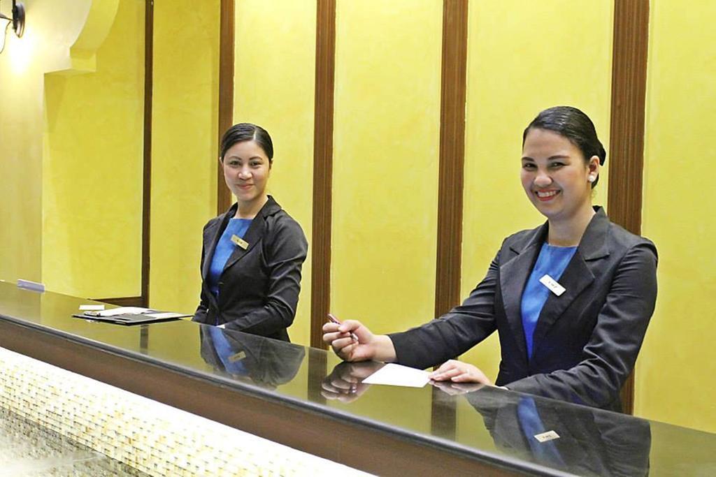 The Pepperland Hotel Легазпи Екстериор снимка